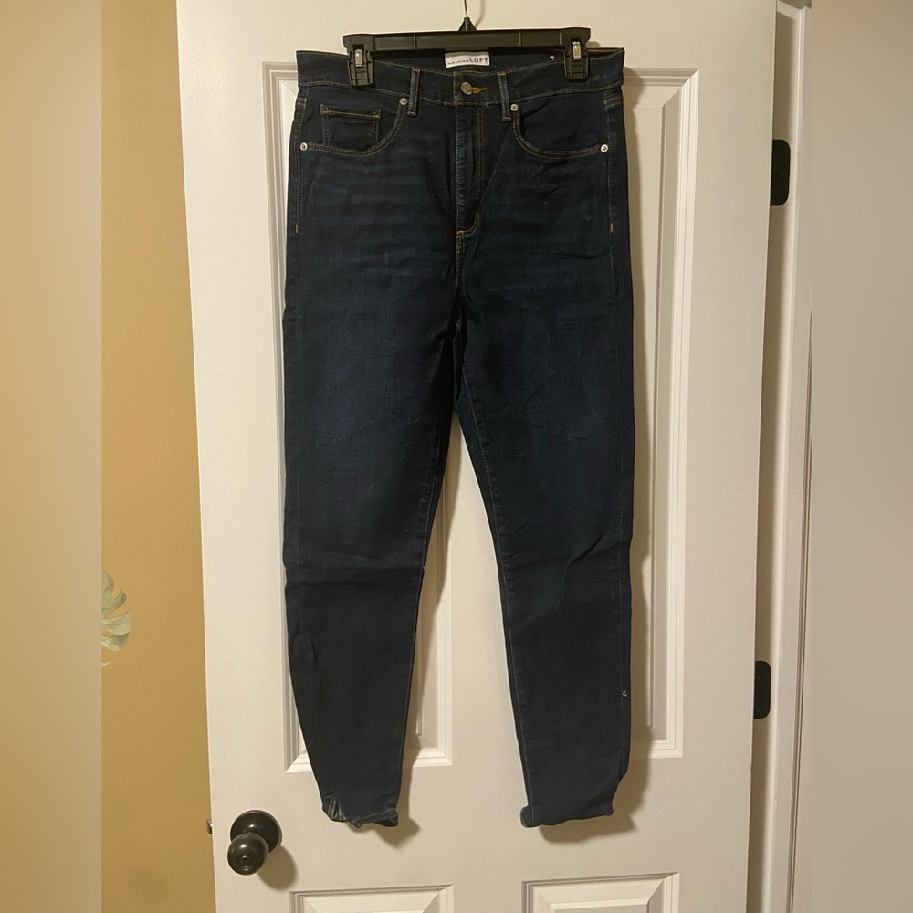 LOFT “the skinny” jeans. Size 10. Dark wash.